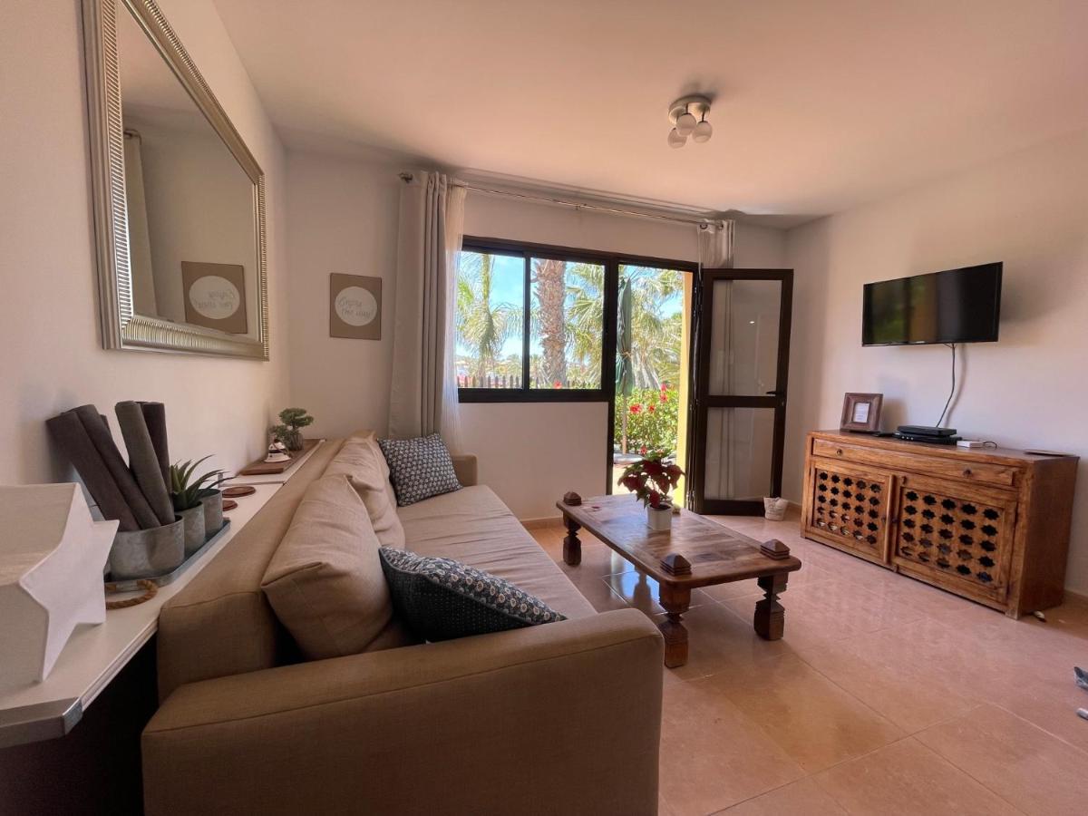 Tropical Garden Retreat: Private Terrace & Pool Oasis Apartment Corralejo Exterior photo