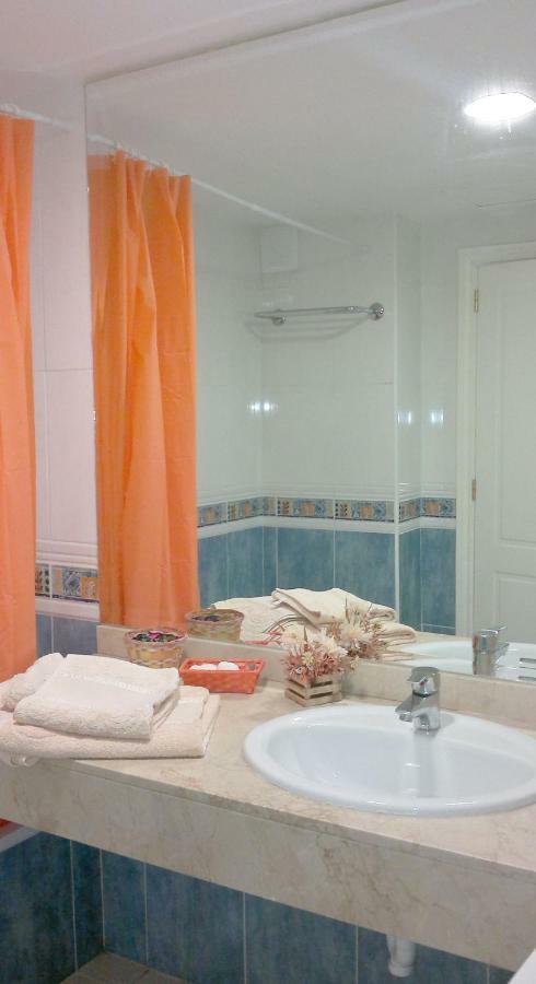 Tropical Garden Retreat: Private Terrace & Pool Oasis Apartment Corralejo Exterior photo